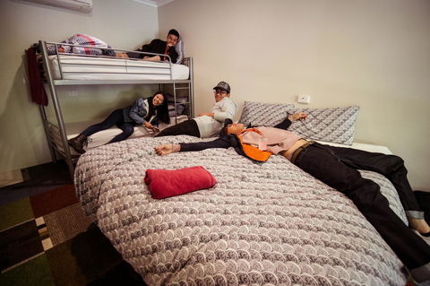 Jump Inn Alice Budget Accommodation - Accommodation Sunshine Coast 38