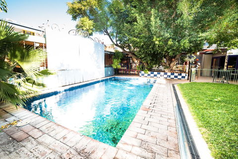 Jump Inn Alice Budget Accommodation - Accommodation Sunshine Coast 1