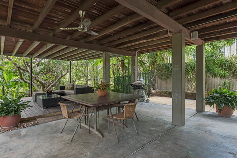 Nineteen On Nudl - Accommodation Sunshine Coast 4