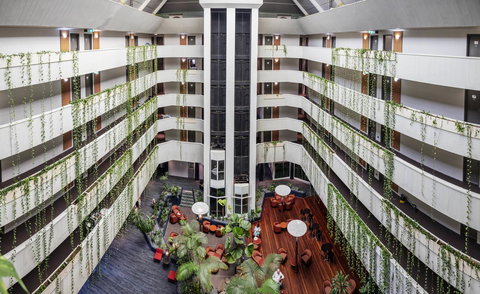 Novotel Darwin CBD - Accommodation Sunshine Coast 3