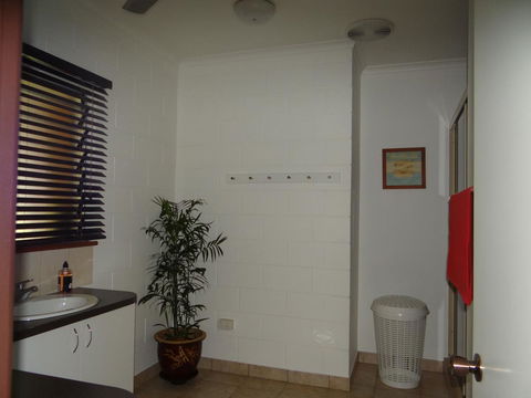 DARWIN'S SHADY ACRES RETREAT - Accommodation Sunshine Coast 27