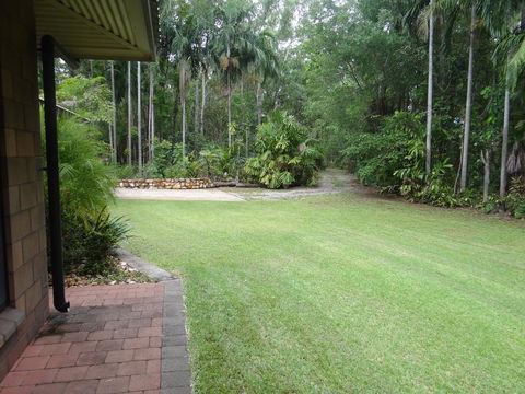 DARWIN'S SHADY ACRES RETREAT - Accommodation Sunshine Coast 9