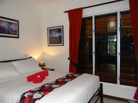 DARWIN'S SHADY ACRES RETREAT - Accommodation Sunshine Coast 36