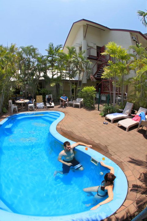 Value Inn - Accommodation Sunshine Coast 0
