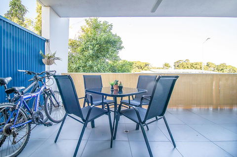 ZEN QUEST - The NOMADS PAD Near Nightcliff Markets & Sunset Foreshore - Accommodation Sunshine Coast 8