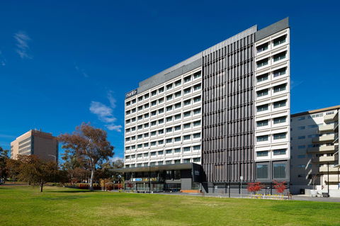 Mantra MacArthur Hotel - Accommodation Sunshine Coast 8
