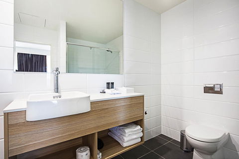 Mantra MacArthur Hotel - Accommodation Sunshine Coast 21