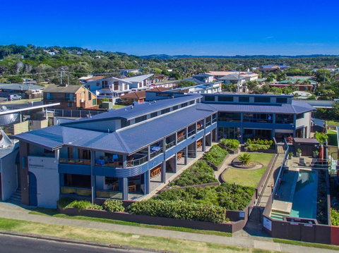 Lennox Holiday Apartments - Accommodation Sunshine Coast 0