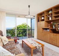 Bondi Apt. for 4 with Panoramic Ocean and Park Views - Accommodation Sunshine Coast