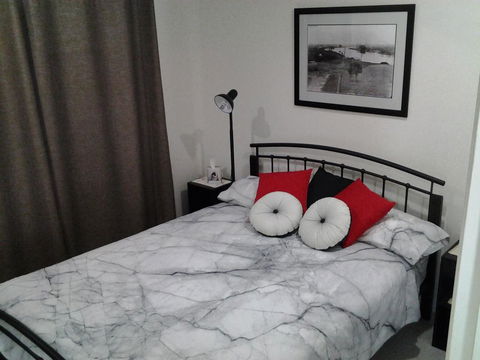 Bottlebrush B & B - Accommodation Sunshine Coast 3