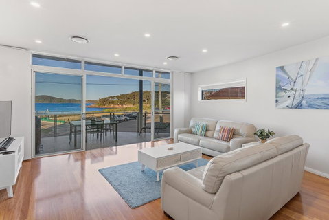 Boulder Bay Rd 2/2 - Fingal Bay - Accommodation Sunshine Coast 1