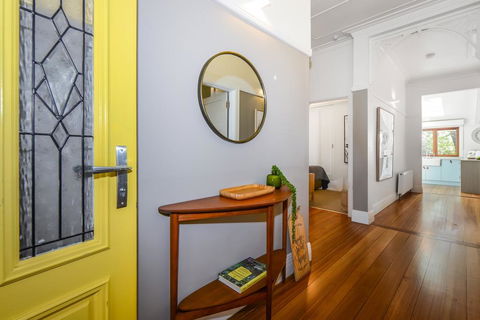 Boutique Stays - The Veronica - Accommodation Sunshine Coast 1