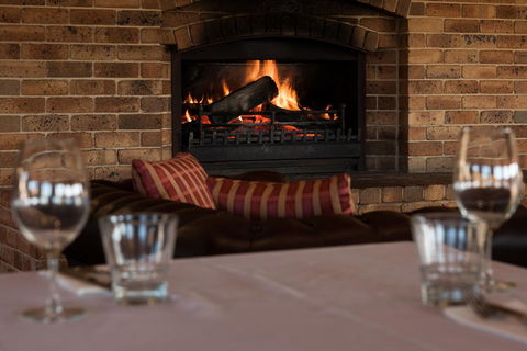 Bowen Inn Motel - Accommodation Sunshine Coast 2