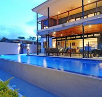 Bramston Beach - Luxury Holiday House - Accommodation Sunshine Coast