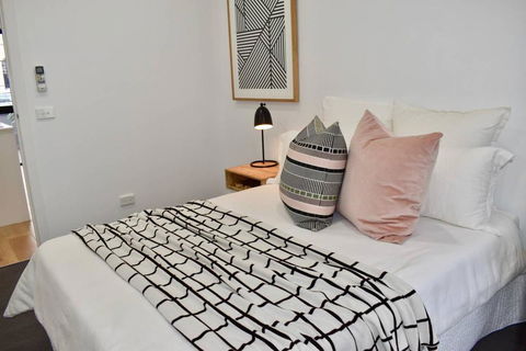 Brand New 2 Bed Apartment With Stunning City Views - Accommodation Sunshine Coast 1