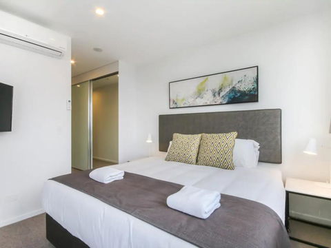 Brand New 2 Bedroom Unit With Amazing Hinterland Views - Accommodation Sunshine Coast 2