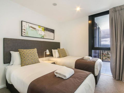 Brand New 2 Bedroom Unit With Amazing Hinterland Views - Accommodation Sunshine Coast 3