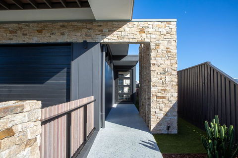 BREEZE At SALT - Accommodation Sunshine Coast 2