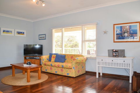 Bremer Riverfront Views To The Sea - Accommodation Sunshine Coast 3