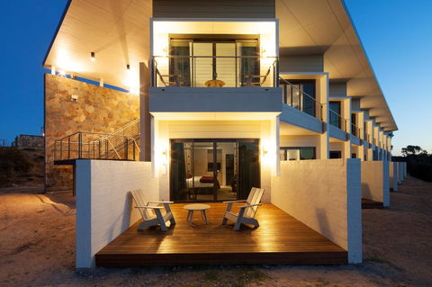 Bridges Villas At Cobram Barooga Golf Club - Accommodation Sunshine Coast 0