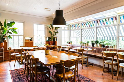 Bridgeview Hotel Willoughby - Accommodation Sunshine Coast 1