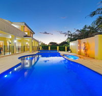 Bridgewings Lighthouse Beach - Accommodation Sunshine Coast