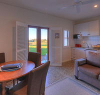 Bridle Guesthouse - Accommodation Sunshine Coast