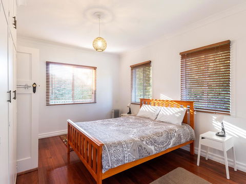 Bridle Guesthouse - Accommodation Sunshine Coast 2