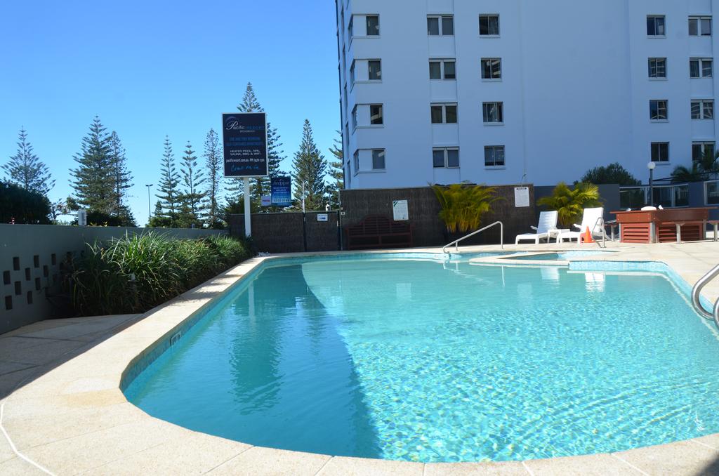 Broadbeach QLD Accommodation Sunshine Coast