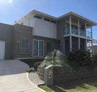 Broughton Views - Accommodation Sunshine Coast