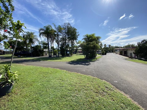 Bundaberg Park Village - Accommodation Sunshine Coast 1