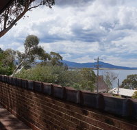 Bundilla 3 - Lake views from the Balcony - Accommodation Sunshine Coast