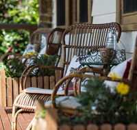 Buttercup Hill - Accommodation Sunshine Coast