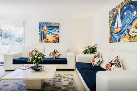 By The Beach - Accommodation Sunshine Coast 2