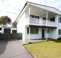 By The Beach at South West Rocks - Accommodation Sunshine Coast