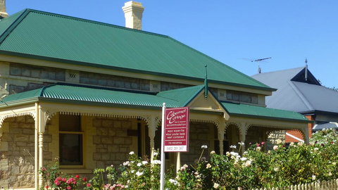 Cabernet Cottage - Accommodation Sunshine Coast 0