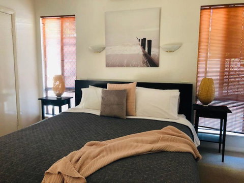 Cable Beach Retreat - Accommodation Sunshine Coast 0