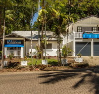 Cairns Beaches Flashpackers - Accommodation Sunshine Coast