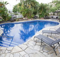 Cairns Plaza Hotel - Accommodation Sunshine Coast