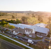 Camden Valley Inn - Accommodation Sunshine Coast