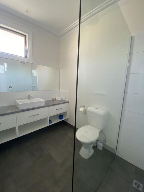 Campaspe Lodge - Accommodation Sunshine Coast 3