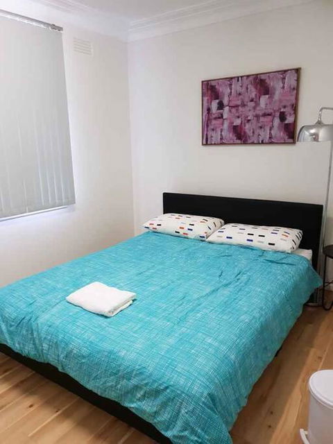 CAMPBELLTOWN HOLIDAY HOME 3 BED + FREE PARKING NCA039 - Accommodation Sunshine Coast 3