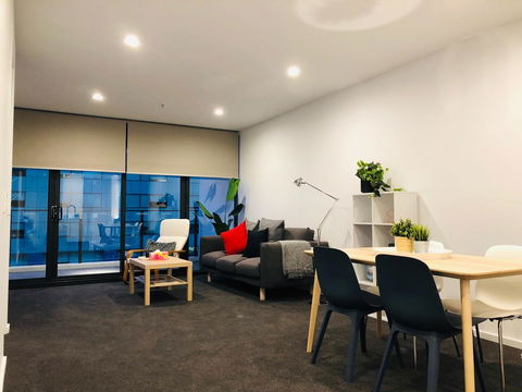Canberra CBD Apartment 2BR 2BA 1Carpark - Accommodation Sunshine Coast 0