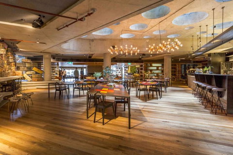 Canberra Luxury Apartment 5 - Accommodation Sunshine Coast 2