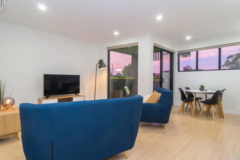 Canopy @ 44-Minutes From The CBD, Train And Cafes - Wifi - Nespresso - Amenities - Accommodation Sunshine Coast 2