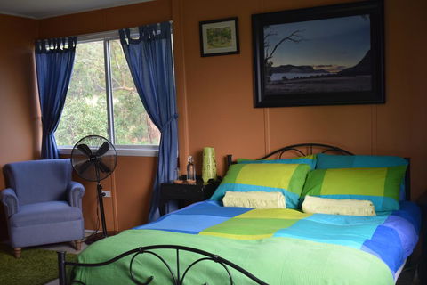 Capertee Valley Farmstays: Glenbrook Cottage - Accommodation Sunshine Coast 1