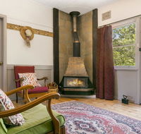 Carinya Cottage - Accommodation Sunshine Coast
