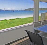 Casa Martins' 219 Foreshore Drive - Absolute Waterfront House - Accommodation Sunshine Coast