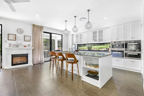 Casa Paradiso - Accommodation Sunshine Coast 2