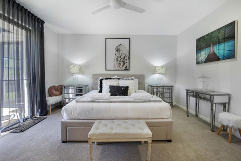 Casa Paradiso - Accommodation Sunshine Coast 0